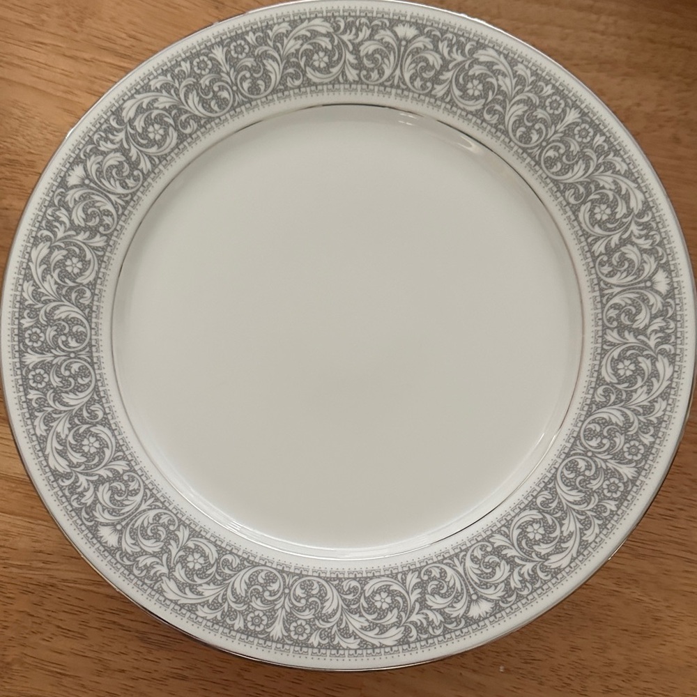 Three Noritake Elegant Gray and White Dinner Plates